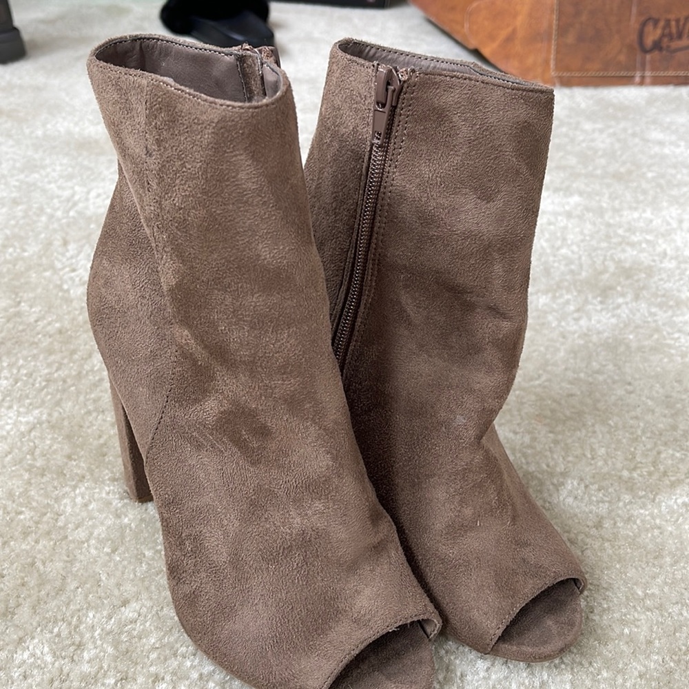 Fashion nova suede ankle boots